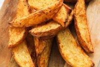 Crispy Air Fryer Potato Wedges