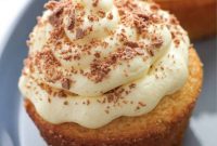Decadent White Chocolate Mud Cupcakes