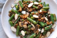 Vibrant Green Bean and Mushroom Sauté