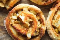 Air Fryer No Rise Apple Cinnamon Rolls