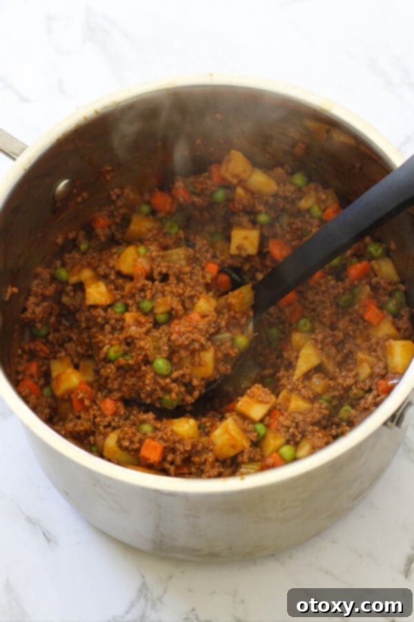 Step by step photo instructions showing peas being stirred into the finished savoury mince.
